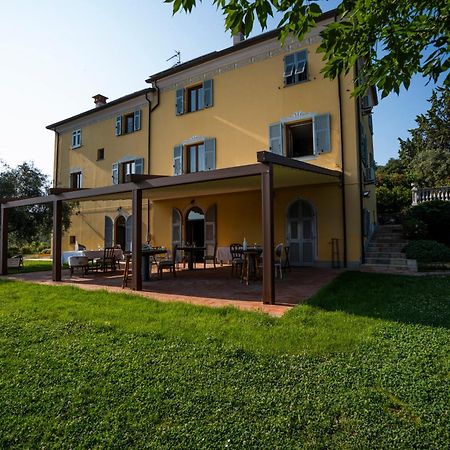Locanda De Banchieri Fosdinovo Exteriér fotografie